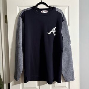 Men’s Atlanta Braves pull over. Navy Blue.  Light gray/blue sleeves.